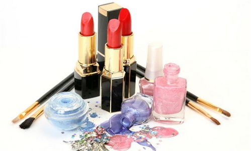 靑芝元化妆品 产品与店铺装修的视觉美学